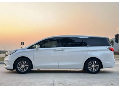 北京首汽租车公司汽车租赁中高端轿车｜